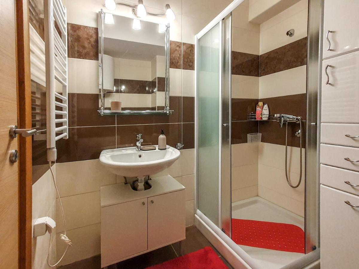 Apartman Cvejic - Suncani Apartmani Brzeće Εξωτερικό φωτογραφία